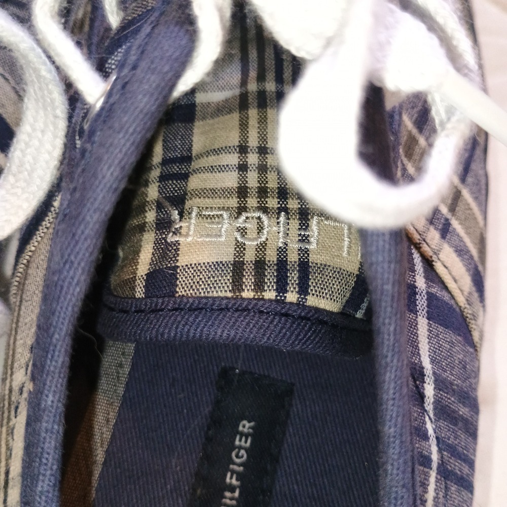 Tommy Hilfiger Plaid Canvas Low Top Lace Up Sneakers Women's Casual Shoes - Picture 9 of 11